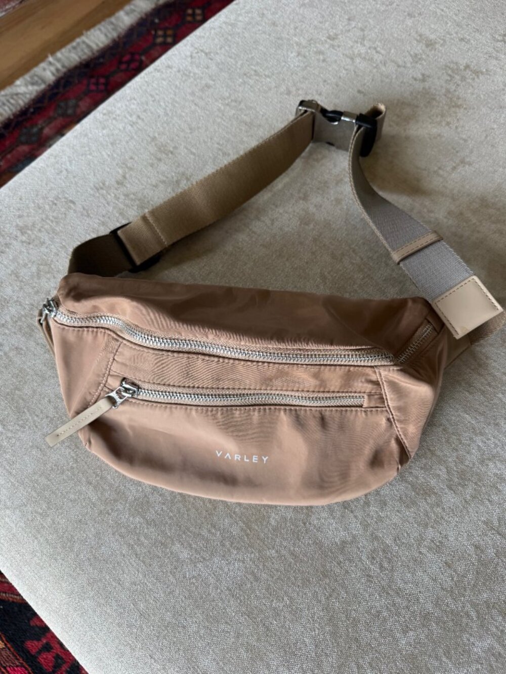 Varley A Lasson belt bag - Picture 3 of 5